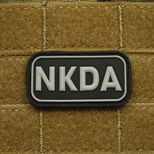 JACKETS TO GO nášivka KREV NKDA plast ČERNÁ